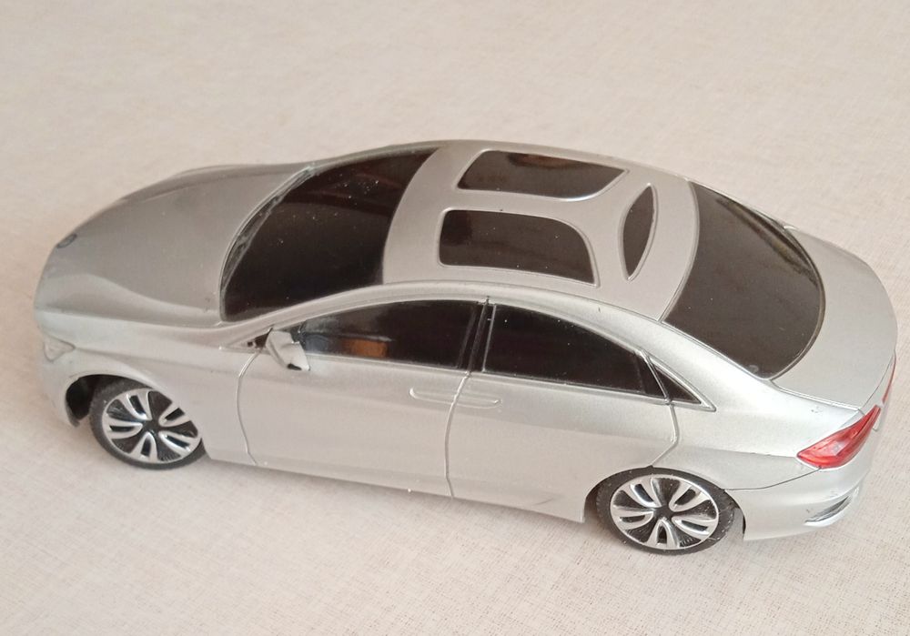 Машинка радиоуправляемая