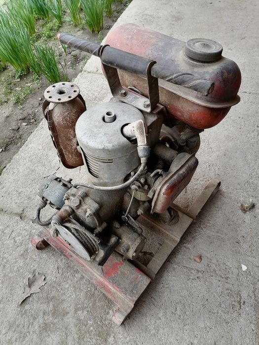 Мото-помпа бензиновая