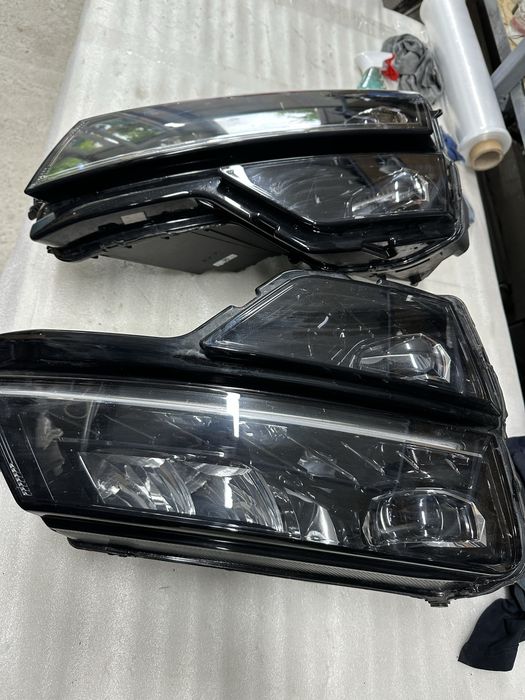 Faruri stânga dreapta full led skoda karoq.cod:57b941015.b.