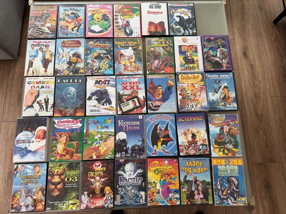 DVD дискове, видео касети и игри за конзоли