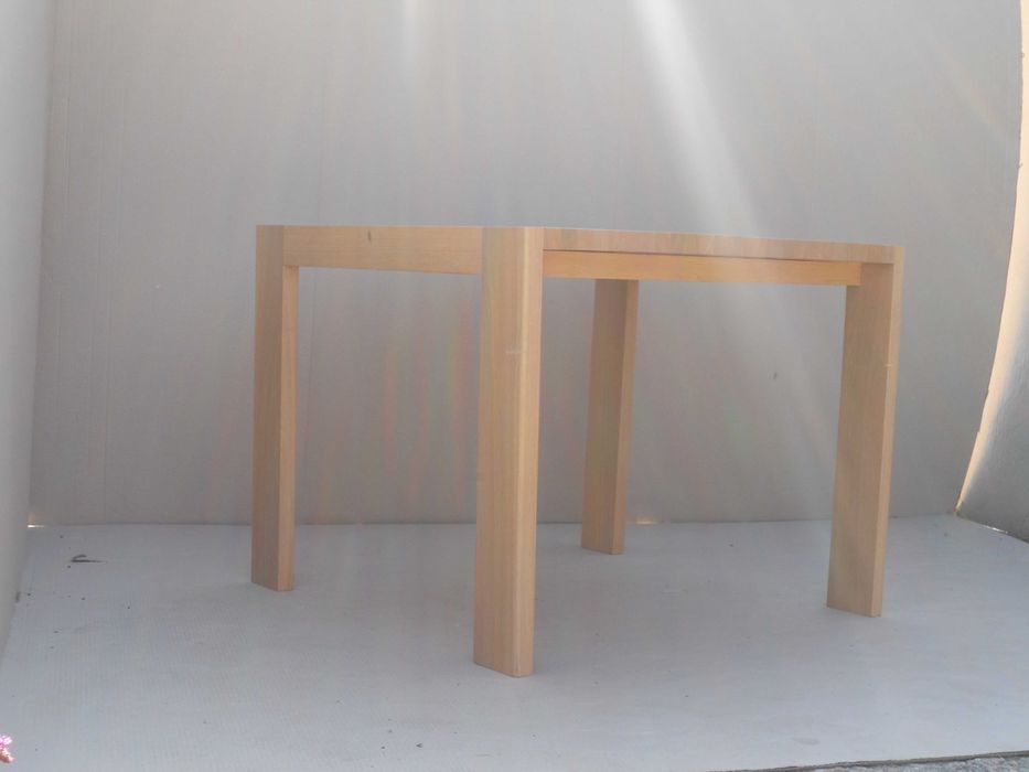 Fabrica de mobila lichideaza stoc de mobilier de lux