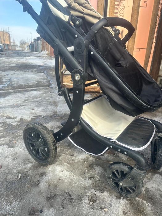 Коляска детская кожзам