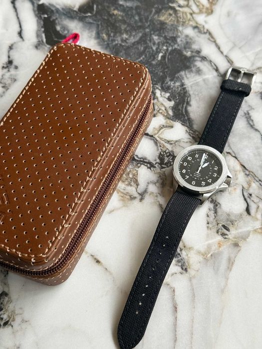 Часовник Yema Flygraf Pilot M1