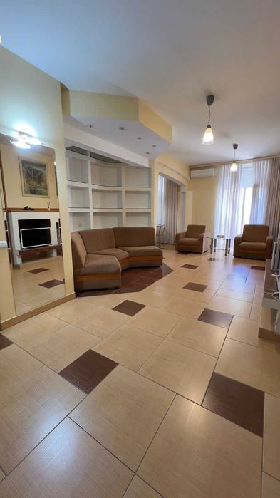 Дава се под наем Тристаен апартамент в София, Красно село - 81 кв.м за 450 € - Снимка #3