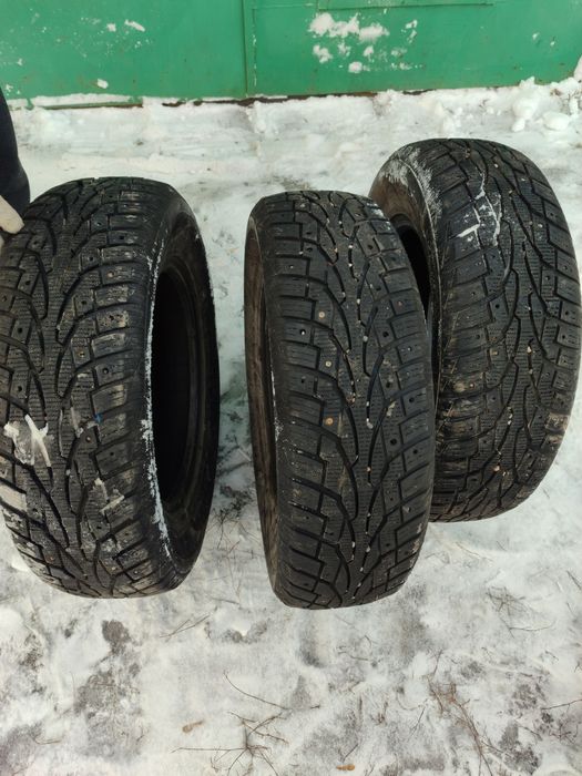 Резина Б/У 215/70/16