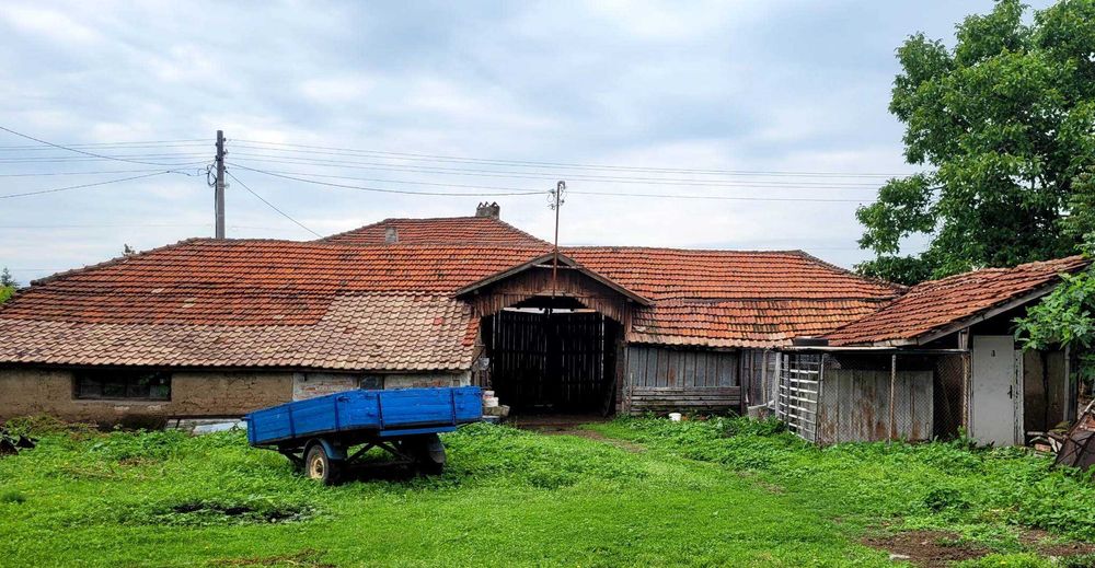 Продава се Къща в Асеновград - 1000 кв.м за 90 €/кв.м - Снимка #9