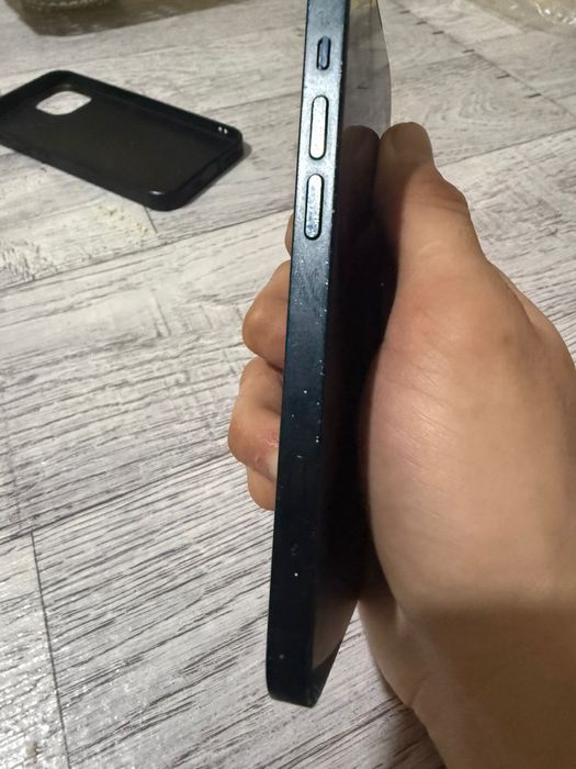 Айфон 13 128 гб/3