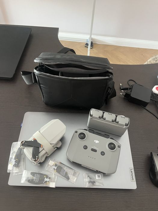 Продаю DJI Mini 2