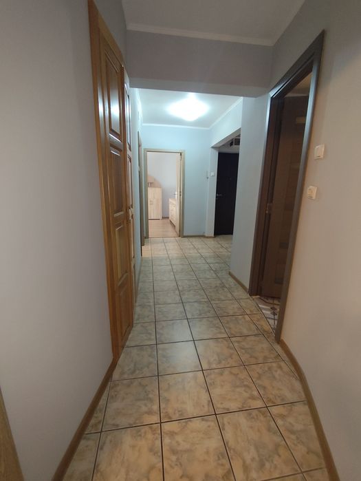 Închiriez  apartament  două camere