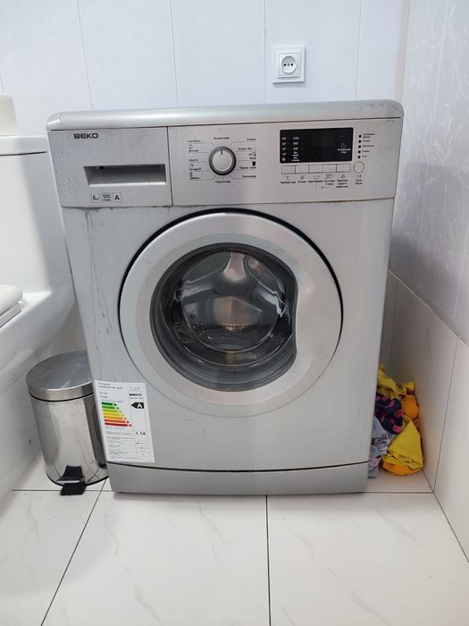 Продам стиральную машину