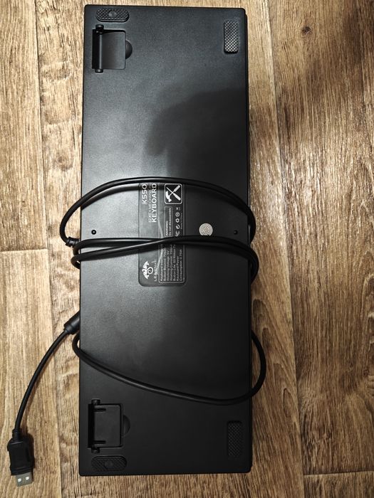 Продам Клавиатуру Leaven K550