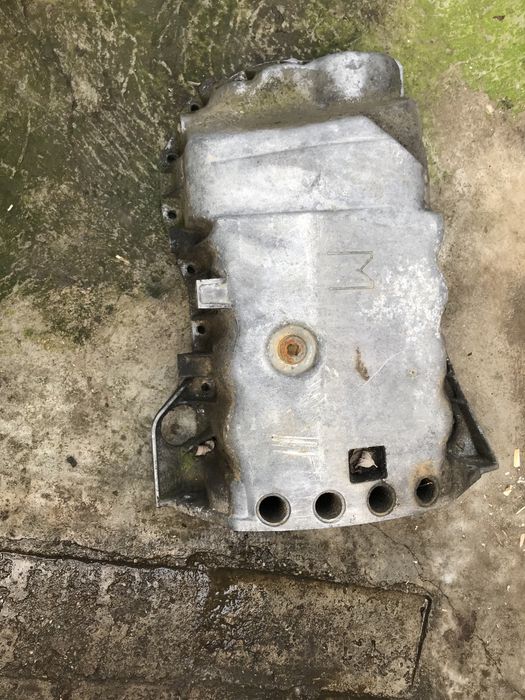 Baie ulei 1.9 dci euro 3 renault megane,laguna,vivaro,trafic