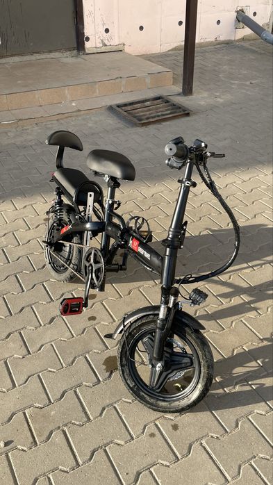 Электроскутер.