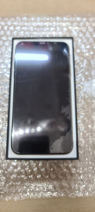 Продам iPhone 11 Pro Max 256
