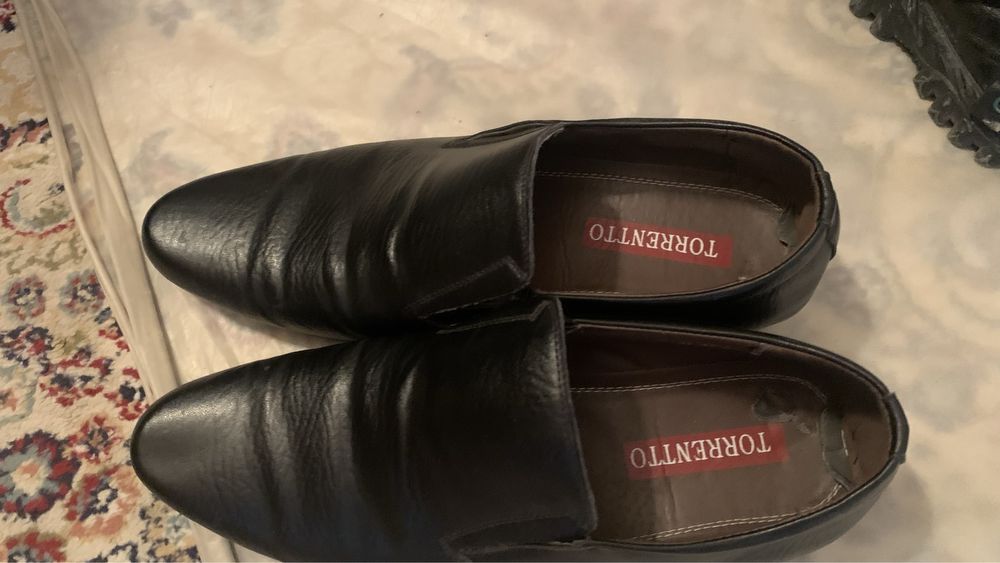 Продам мужские туфли