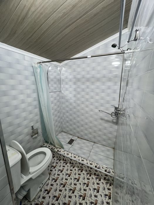 Uy sotiladi kotej uslubida qurilgan