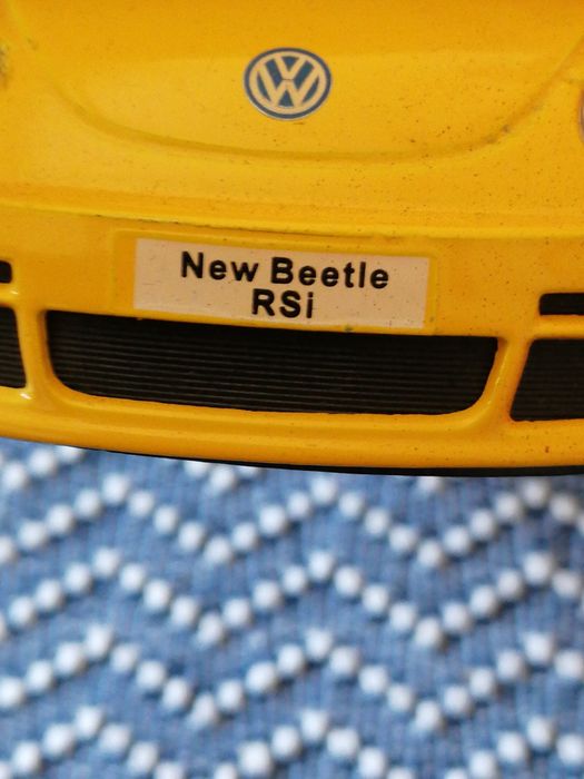 Метални колички.