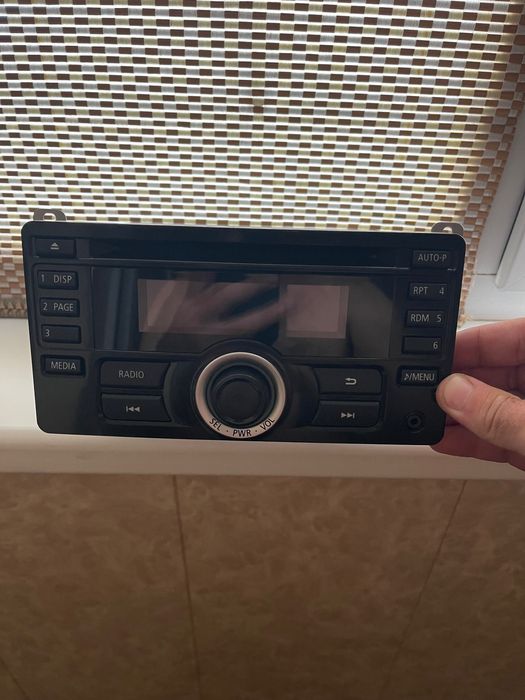 Магнитолы с рамками