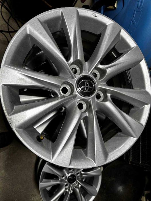 Toyota R16 Янги диска