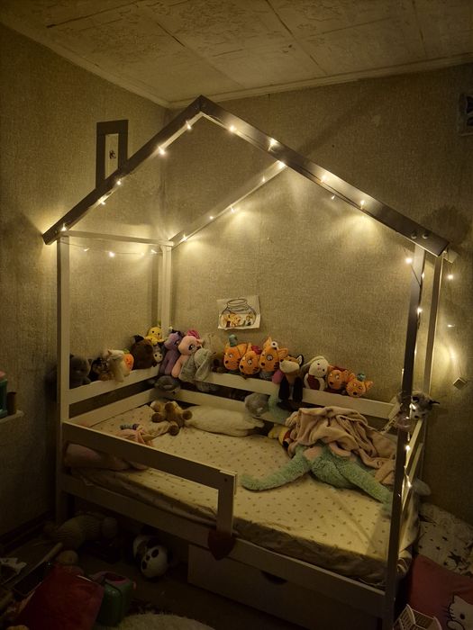 Детская кровать продам срочно