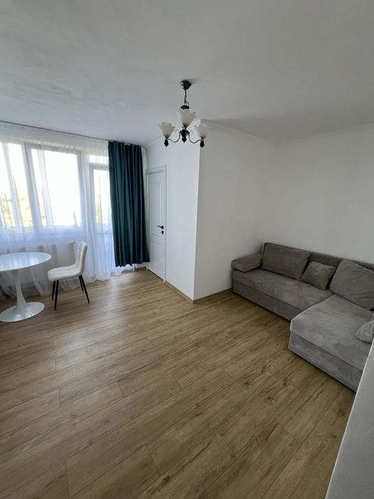 Apartament  de inchiriat