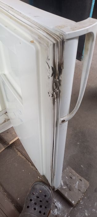 Продам холодильник