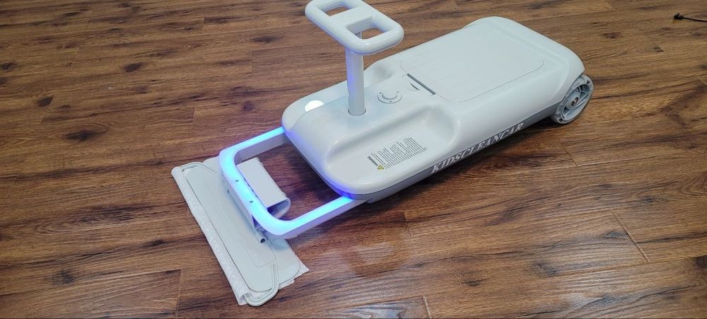 Машина детская для уборки  Kids Clean Car