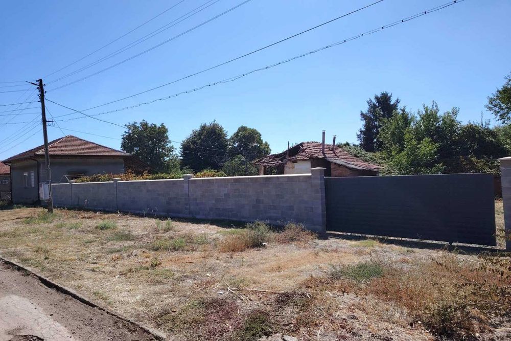 Къща в близост до Дунав и Искър област Плевен.