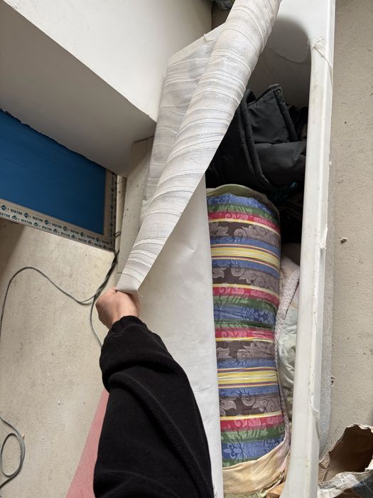 Продам электро плиту б/у рабочая