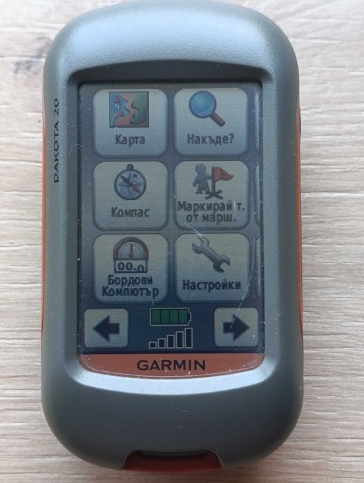 Garmin dakota 20