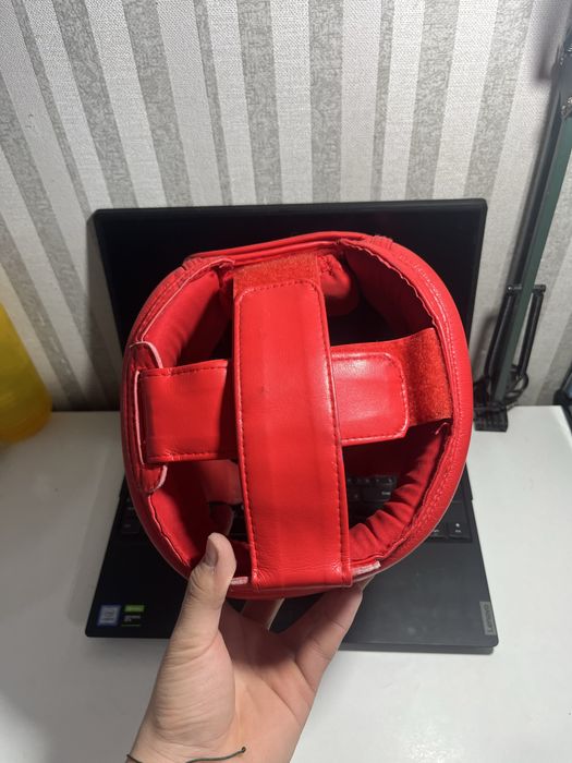 Шлем Wesing красный