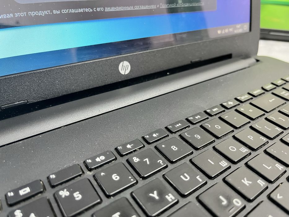 Ноутбук hp 250 сотилади БТС