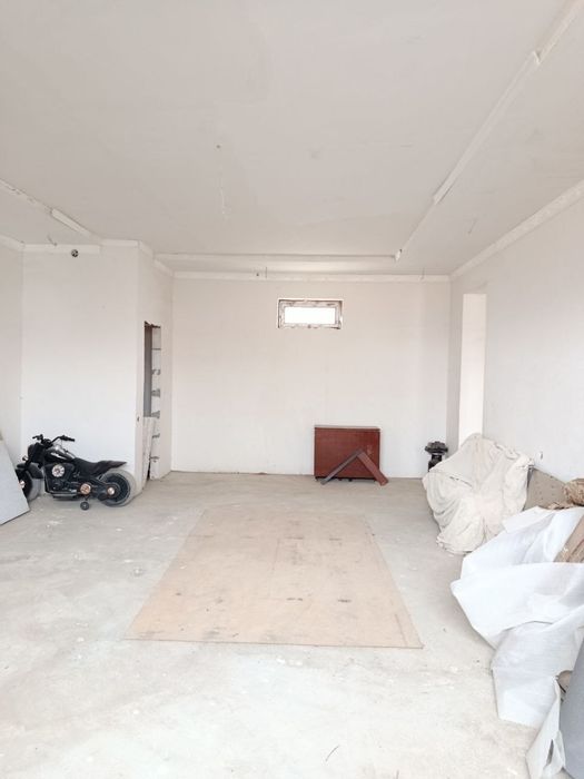 Продаётся 2-х этажное здание