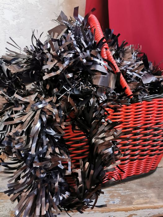 Чёрная Гирлянда. Мишура. Амстердам.