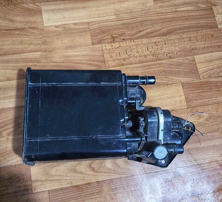 Рычаги, амортизатор, абсорбер, порог, ветровики Toyota Rav4 30