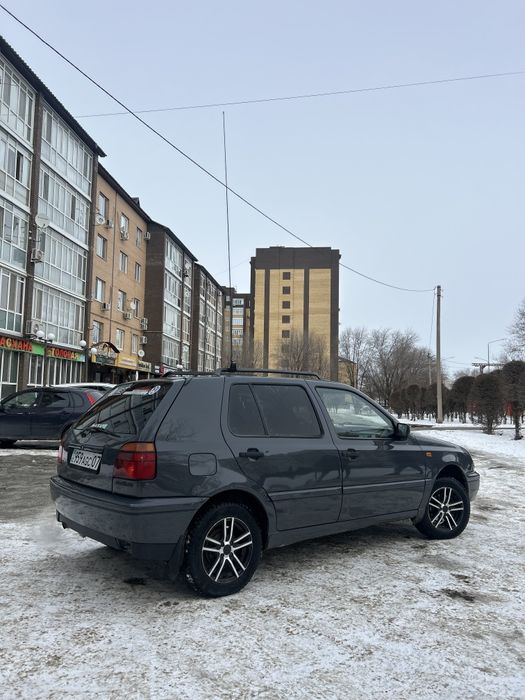 Гольф 3 1,8 моно