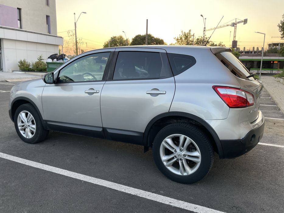 Nissan Qashqai 2.0D AUTOMATA 2012 4x4