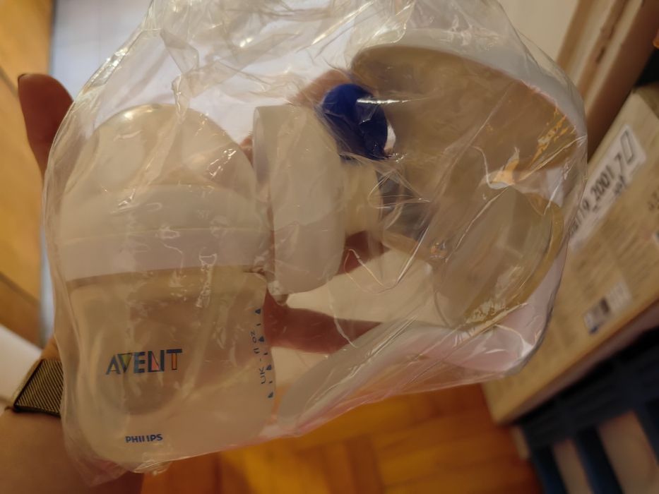 Ръчна помпа за кърма AVENT