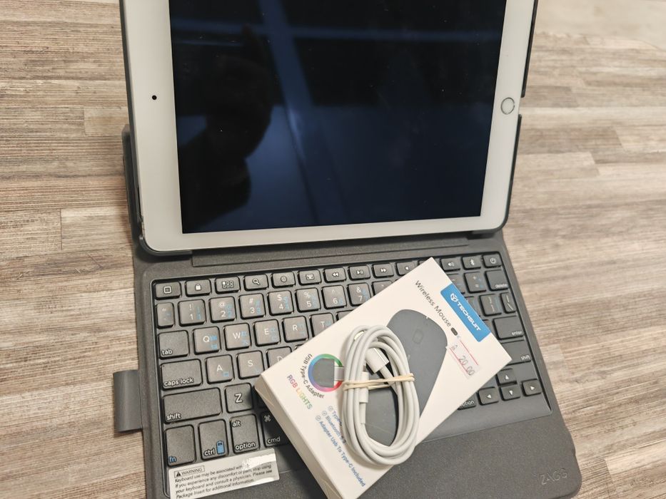 Ipad Air 2  64 GB LTE  +подаръци