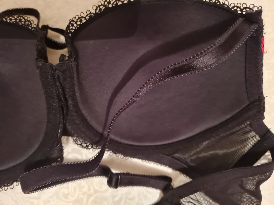 Продам новые бюстгалтера разные