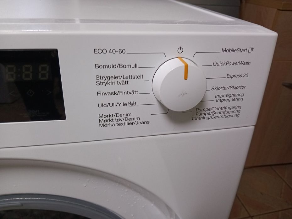 Комплект пералня и сушилня с термопомпа Миеле Miele W1  T1 Modern Life