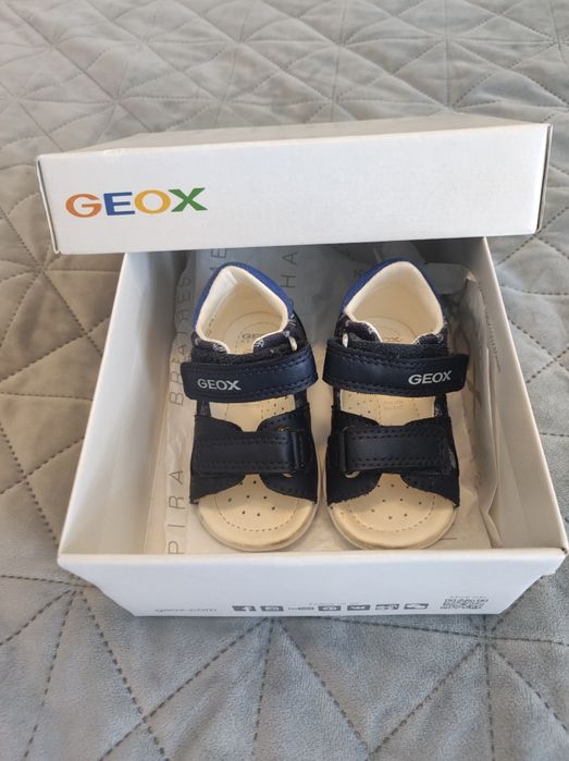 Детски сандали Geox