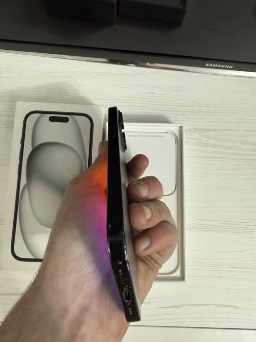 Айфон 15 на 128гб