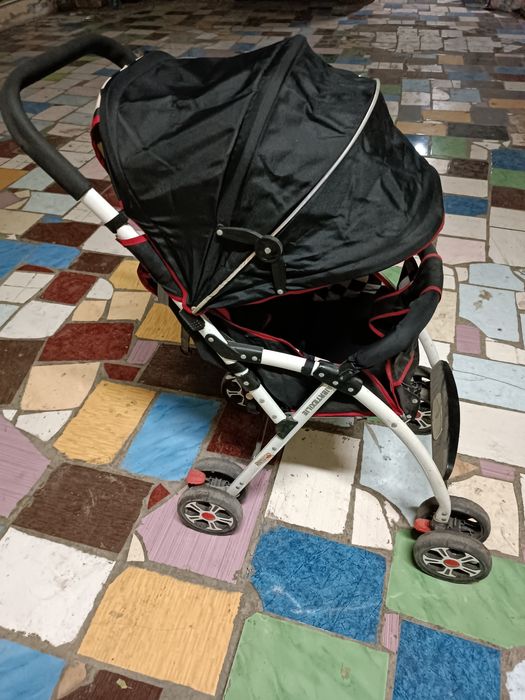 Продаю детскую коляску