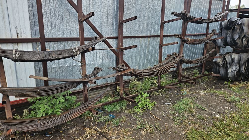 Рессоры камаз...