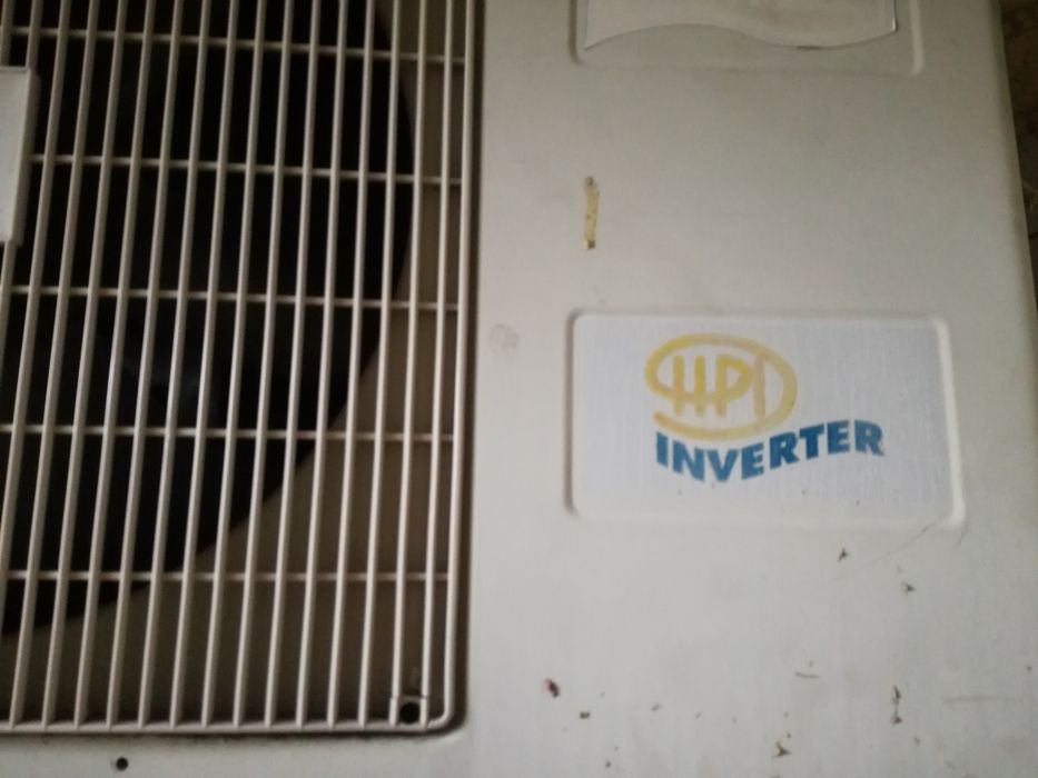 Инверторен климатик Airwell за части