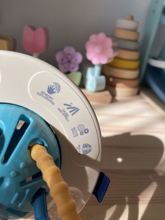 Jucarii senzoriale si de motricitate