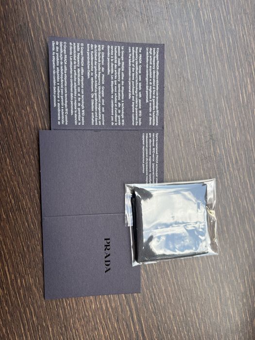 Слънчеви очила Prada