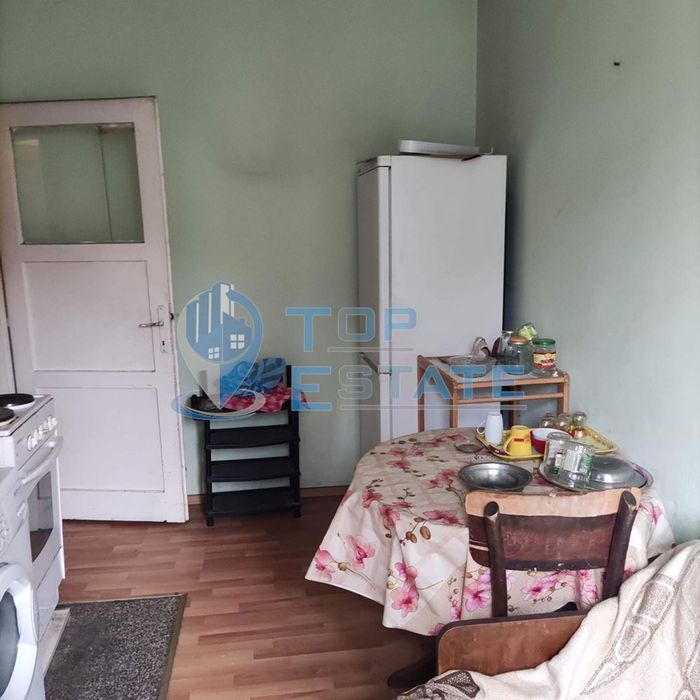 Четиристаен апартамент в идеален център