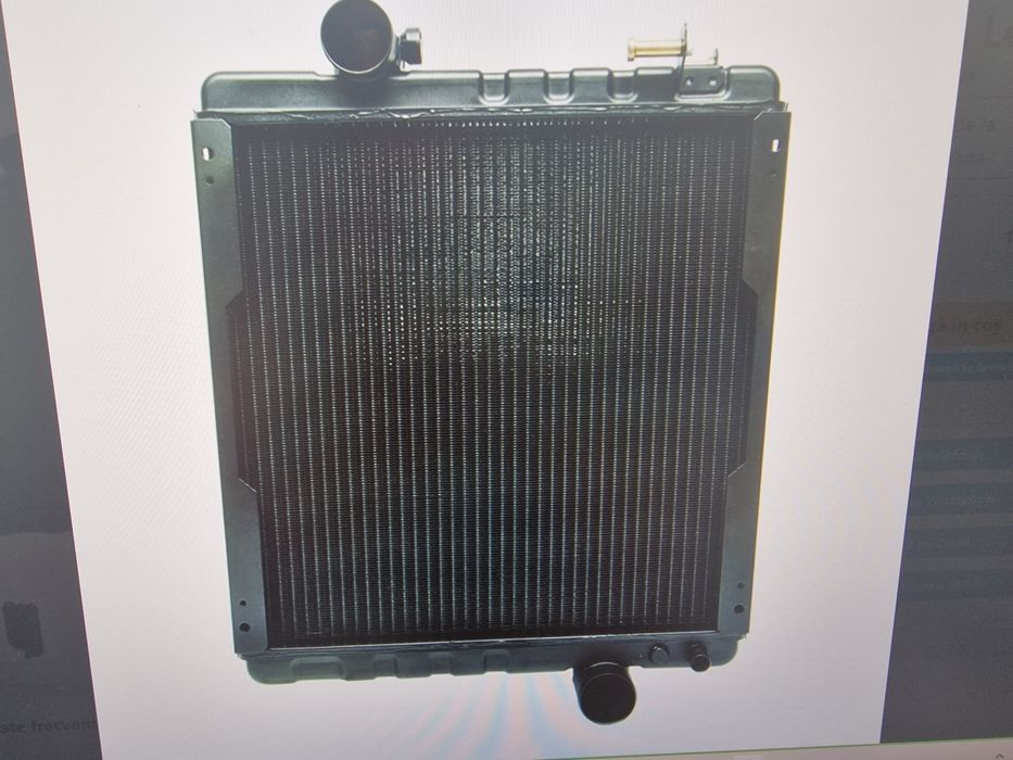 Raddiator JOHN DEERE 4 randuri celule

Seria 6000	6100, 6200, 6200, 62